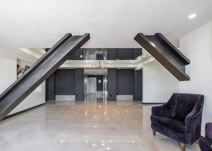 Aparthotel Luxury High-rise With Panoramic Views Tulsa